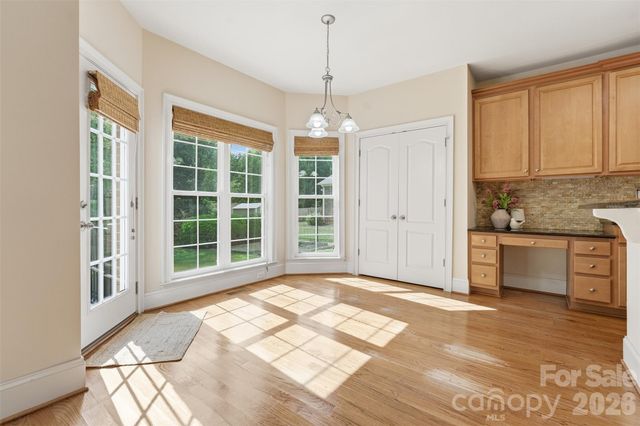 279 Woodstream Circle, Mooresville, NC 28117