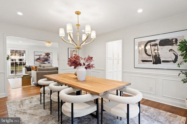 10104 NEWHALL RD, Potomac, MD 20854