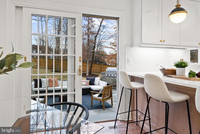 10104 NEWHALL RD, Potomac, MD 20854