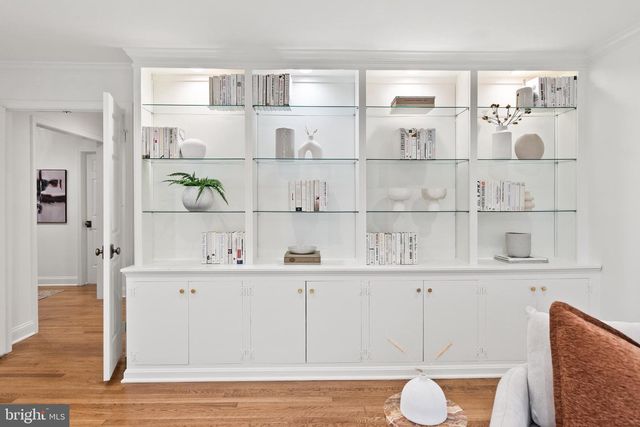 10104 NEWHALL RD, Potomac, MD 20854