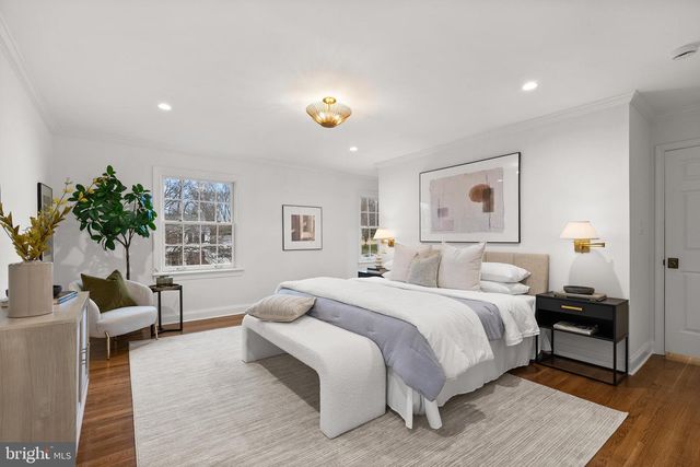 10104 NEWHALL RD, Potomac, MD 20854