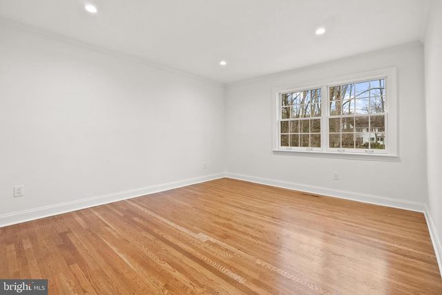 10104 NEWHALL RD, Potomac, MD 20854