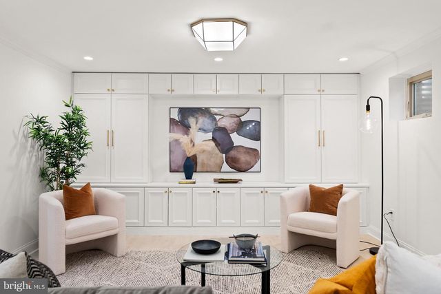 10104 NEWHALL RD, Potomac, MD 20854