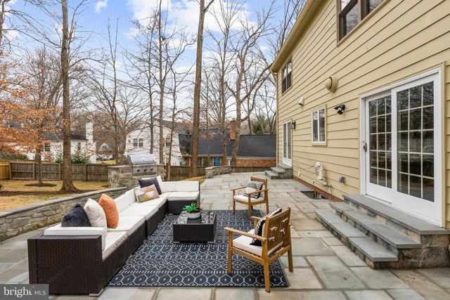 10104 NEWHALL RD, Potomac, MD 20854