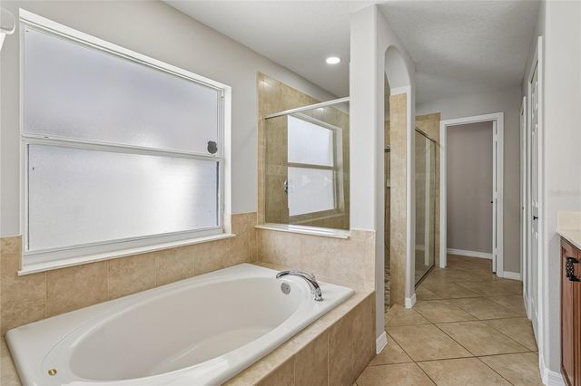 4612 HURON BAY CIRCLE, Kissimmee, FL 34759