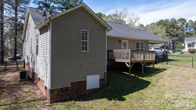 120 Wesley Court, Crouse, NC 28033