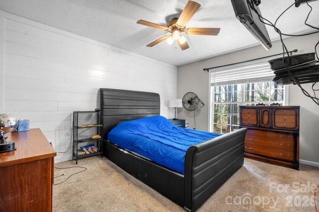 120 Wesley Court, Crouse, NC 28033