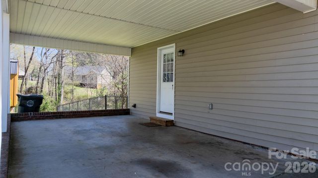 120 Wesley Court, Crouse, NC 28033