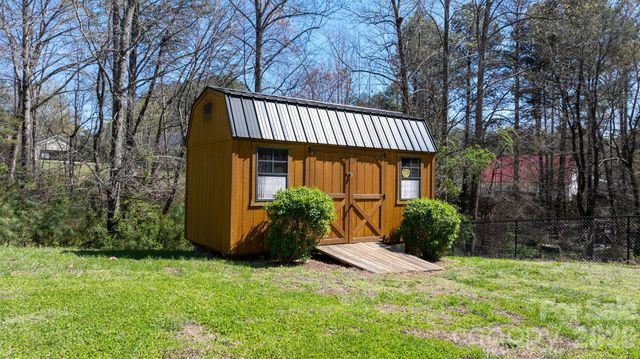 120 Wesley Court, Crouse, NC 28033