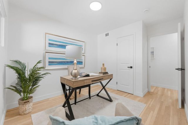 802 W Knickerbocker Drive, Sunnyvale, CA 94087