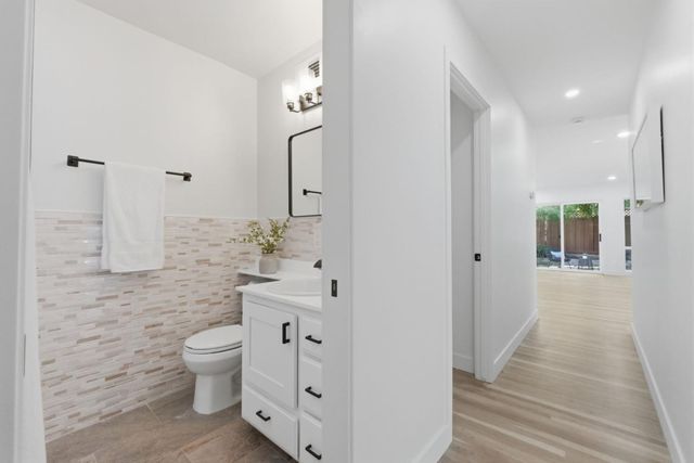 802 W Knickerbocker Drive, Sunnyvale, CA 94087