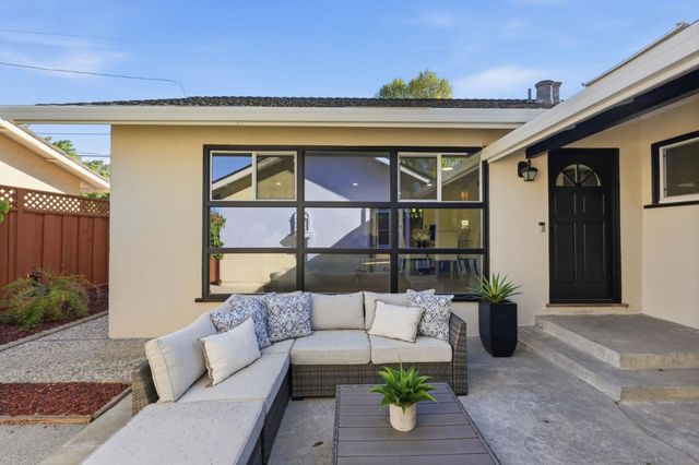 802 W Knickerbocker Drive, Sunnyvale, CA 94087