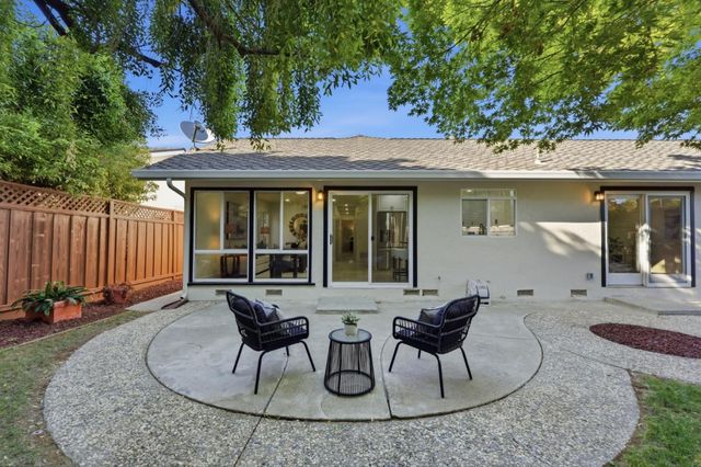 802 W Knickerbocker Drive, Sunnyvale, CA 94087