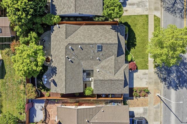 802 W Knickerbocker Drive, Sunnyvale, CA 94087