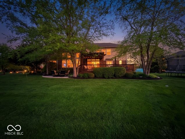 9220 Rocky Cay Court, Zionsville, IN 46077