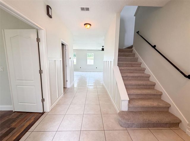 881 HARING LANE, Mount Dora, FL 32757