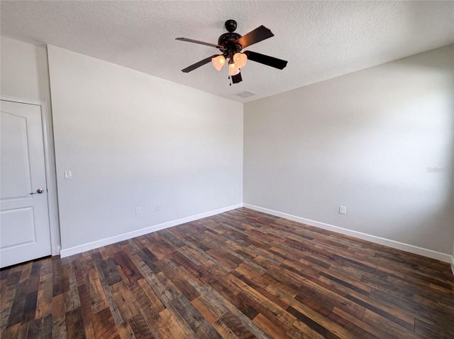 881 HARING LANE, Mount Dora, FL 32757