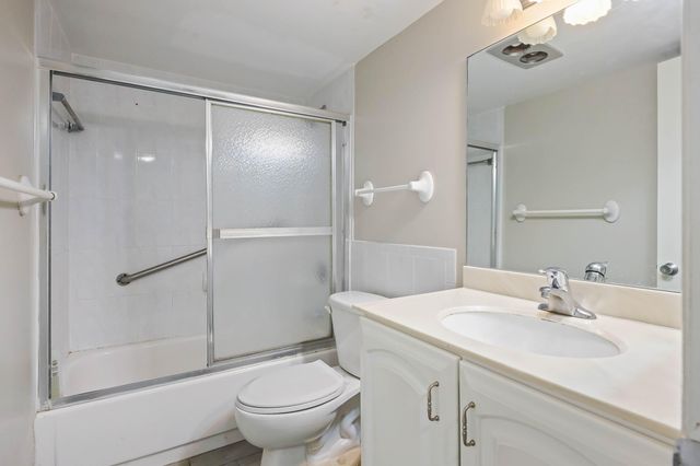 4254 Deste Court 208, Lake Worth, FL 33467