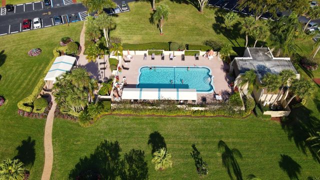 4254 Deste Court 208, Lake Worth, FL 33467