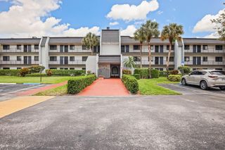 4254 Deste Court 208, Lake Worth, FL 33467