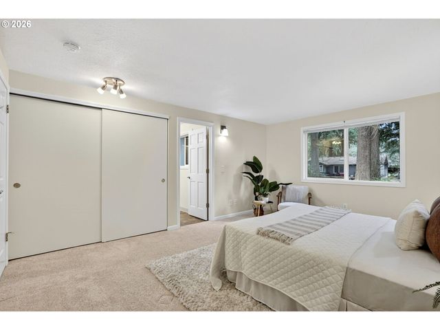 12715 Ne 7TH Pl, Vancouver, WA 98684