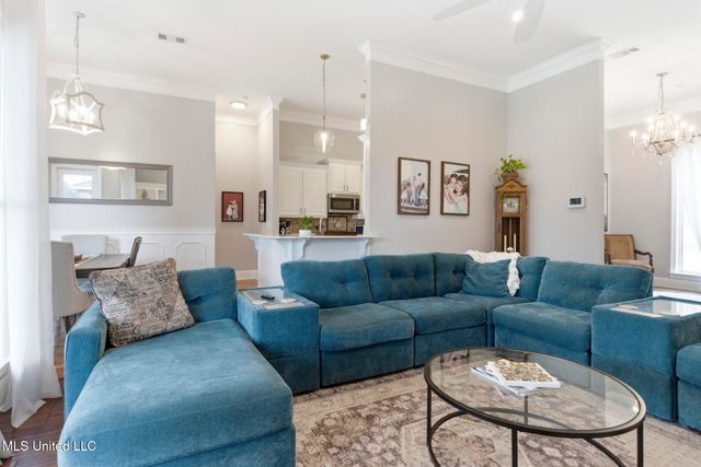 2305 Sunkist Country Club Road, Biloxi, MS 39532