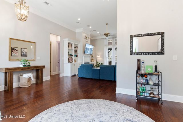 2305 Sunkist Country Club Road, Biloxi, MS 39532