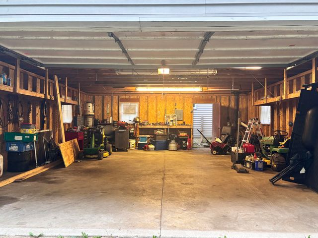 12513 Mcmurty Drive NE, Sand Lake, MI 49343