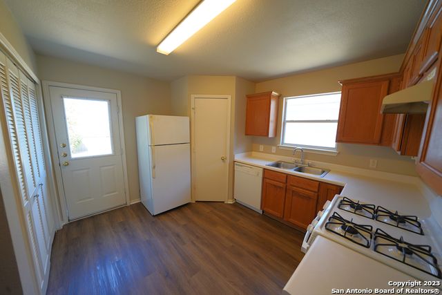4039 Mistflower, Converse, TX 78109