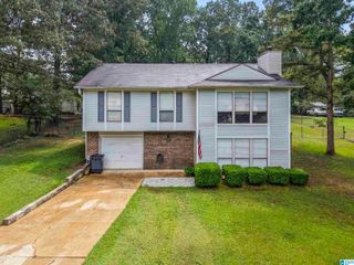 3229 EDENBURG DRIVE, Hueytown, AL 35023