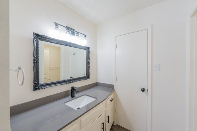 625 Woodhaven Place, Richardson, TX 75081