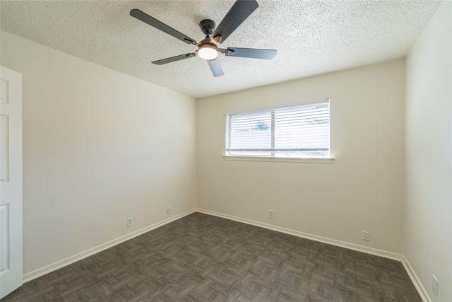 625 Woodhaven Place, Richardson, TX 75081