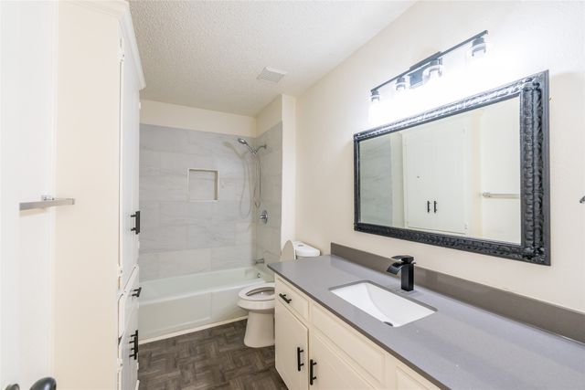 625 Woodhaven Place, Richardson, TX 75081