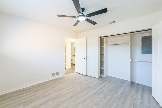 625 Woodhaven Place, Richardson, TX 75081