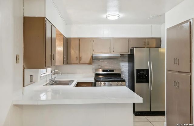 4311 SUN GATE ST, San Antonio, TX 78217