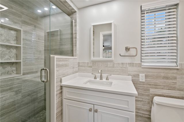 604 Arden Lane, Mt Lebanon, PA 15243