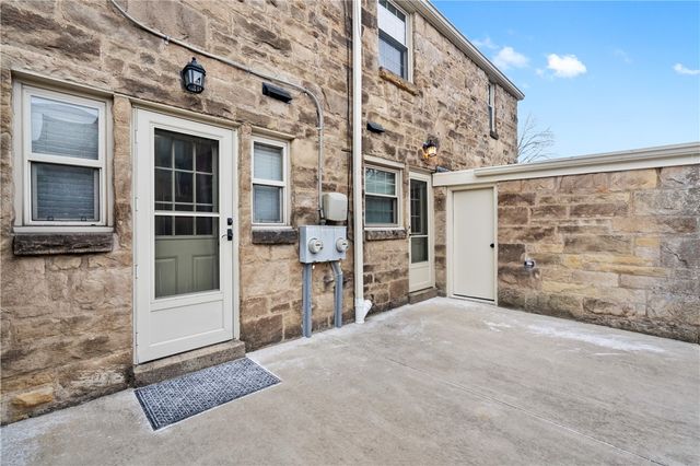 604 Arden Lane, Mt Lebanon, PA 15243