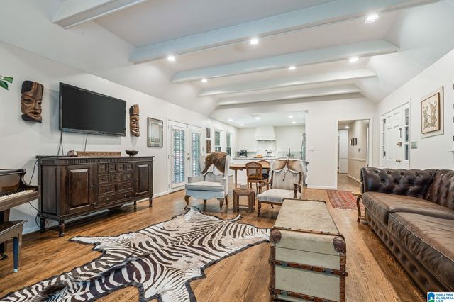 3624 KINGSHILL ROAD, Mountain Brook, AL 35223