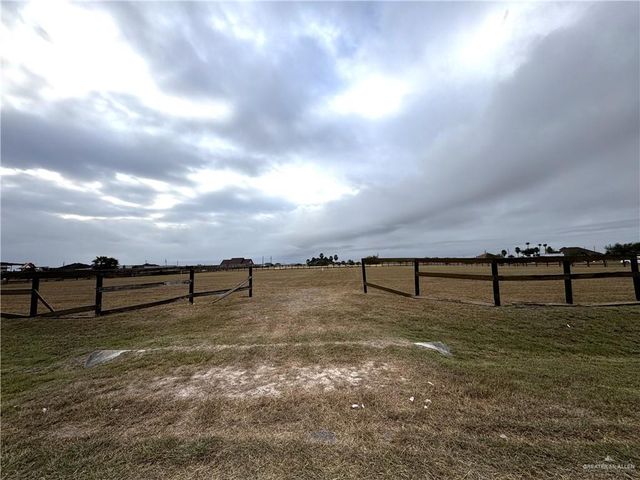 310 Nadia Street, Weslaco, TX 78596