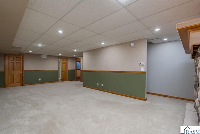 503 West Nathan Street, Lake Crystal, MN 56055