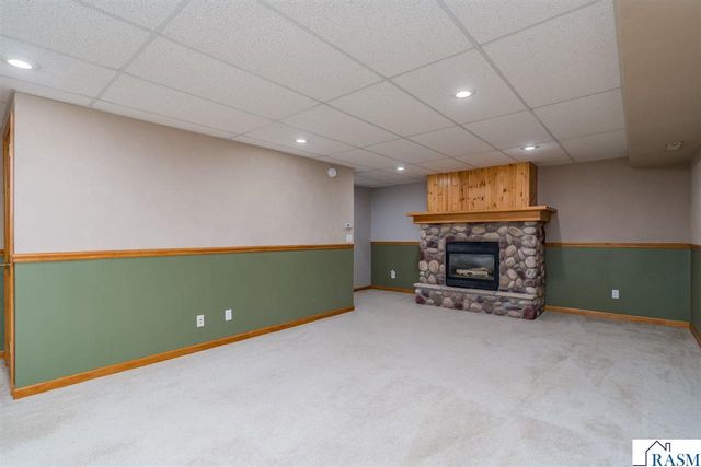 503 West Nathan Street, Lake Crystal, MN 56055