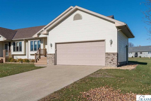 503 West Nathan Street, Lake Crystal, MN 56055