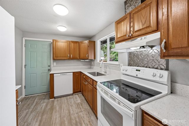 1209 130th Street S, Tacoma, WA 98444