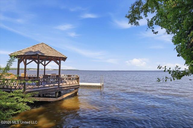 135 Winter Teal Place, Madison, MS 39110