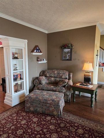 1300 Rolling Hills Drive, Harrah, OK 73045