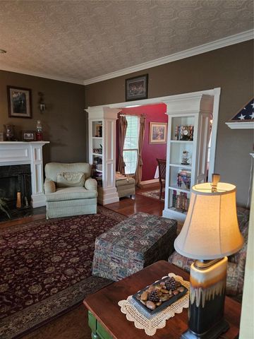 1300 Rolling Hills Drive, Harrah, OK 73045