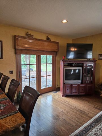 1300 Rolling Hills Drive, Harrah, OK 73045