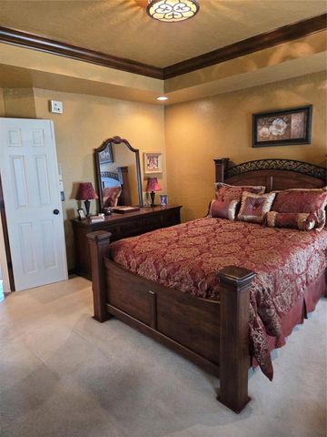 1300 Rolling Hills Drive, Harrah, OK 73045