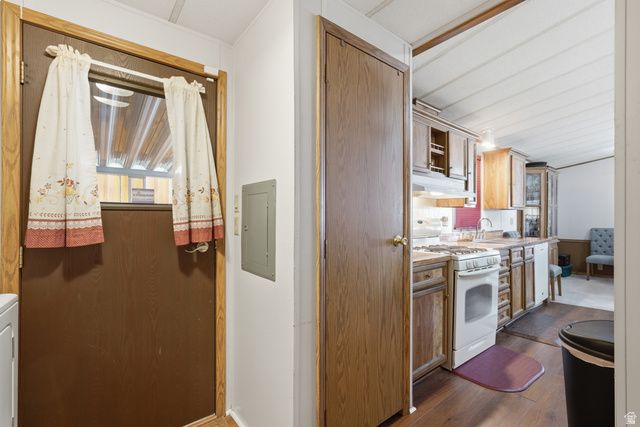 1551 W INDIAN SUMMER DR, Salt Lake City, UT 84116