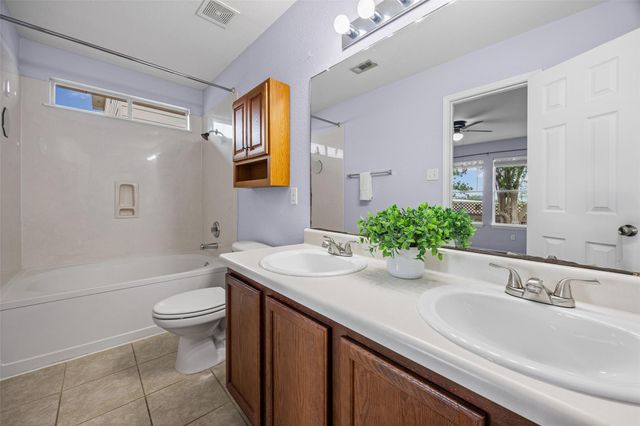 11509 Autumn Ash DR, Manchaca, TX 78652